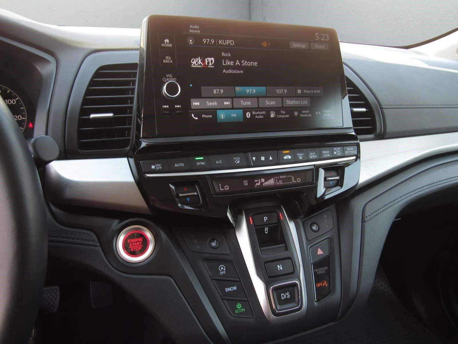 Certified 2025 Honda Odyssey EX-L image 19
