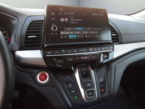 Certified 2025 Honda Odyssey EX-L image 19