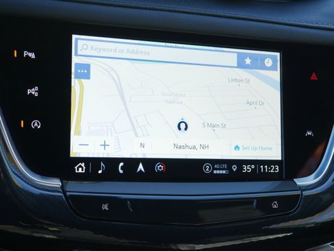 Used 2024 Cadillac XT6 Sport w/ Technology Package image 20