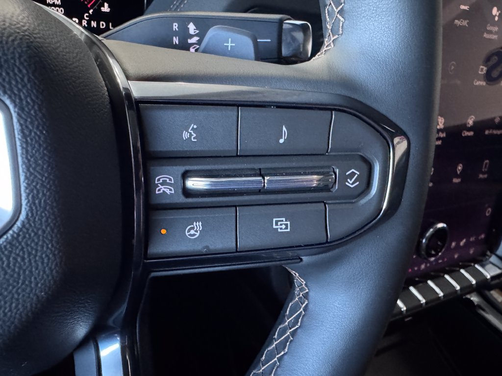 Certified 2026 GMC Yukon AT4 w/ AT4 Premium Plus Package AWD/4WD image 19