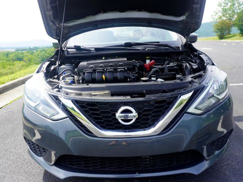 Used 2017 Nissan Sentra SV w/ Style Package image 34