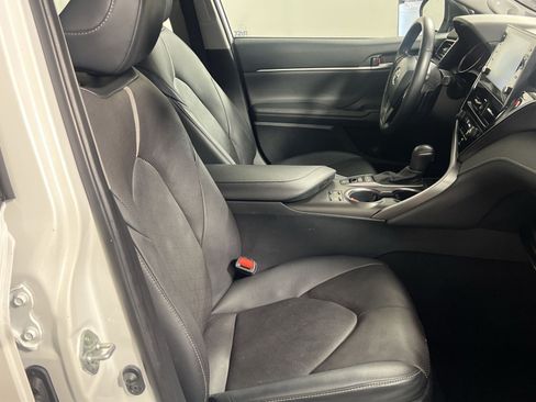 Used 2023 Toyota Camry XSE w/ Navigation Package FWD image 29