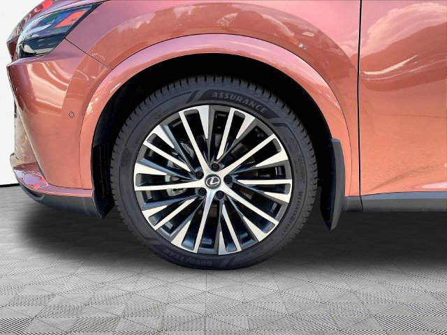 Used 2023 Lexus RX 350 Premium Plus w/ Cold Area Package FWD image 36