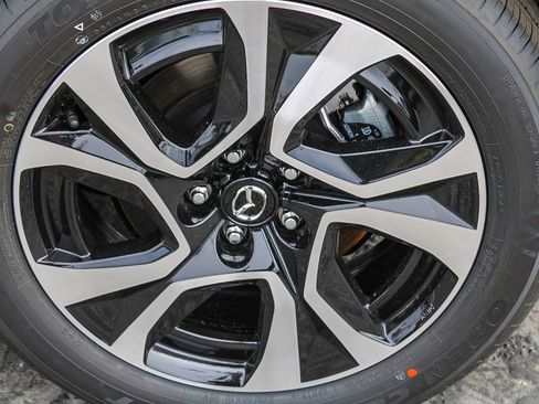 New 2026 MAZDA CX-5 Preferred AWD/4WD image 11