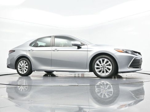 Used 2024 Toyota Camry LE FWD image 42