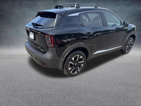 New 2026 Nissan Kicks SV w/ Cold Weather Package AWD/4WD image 9