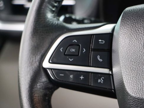 Used 2022 Toyota Sienna XLE image 13