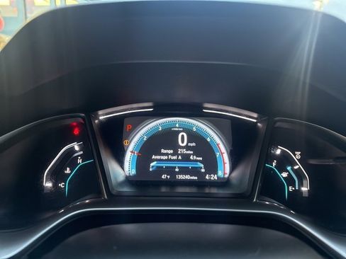 Used 2018 Honda Civic EX-T image 18