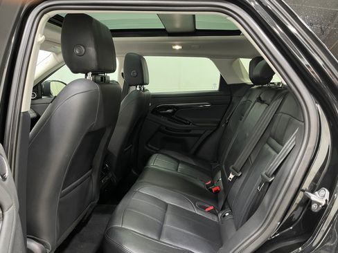 Used 2020 Land Rover Range Rover Evoque SE image 31