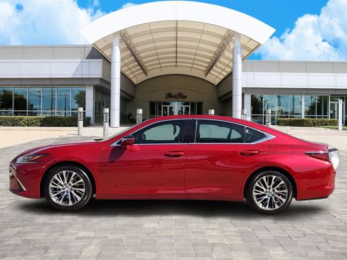 Used 2019 Lexus ES 350 w/ Accessory Package 2 image 3