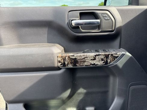 Used 2024 Chevrolet Silverado 1500 Custom Trail Boss w/ Realtree Special Edition image 16