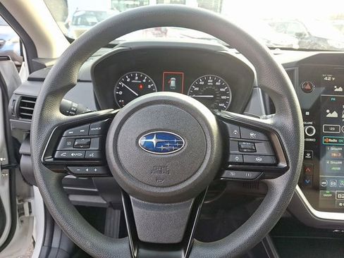 Used 2024 Subaru Crosstrek 2.0i Premium image 19