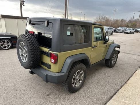 Used 2013 Jeep Wrangler Rubicon w/ PWR Convenience Group image 17