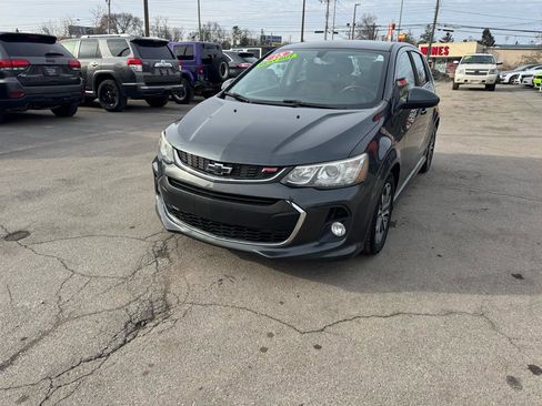Used 2018 Chevrolet Sonic LT image 6