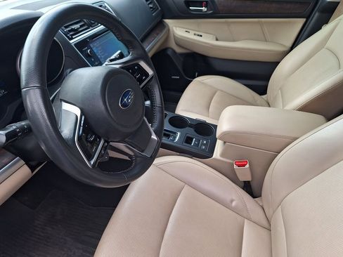 Used 2018 Subaru Outback 3.6R Limited image 9