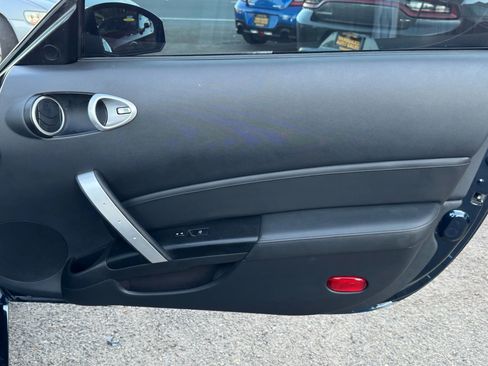 Used 2007 Nissan 350Z Touring RWD image 26