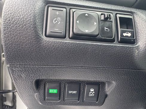 Used 2016 Nissan Sentra S FWD image 15