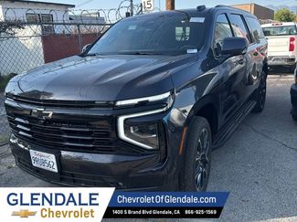 Used 2025 Chevrolet Suburban RST video 1