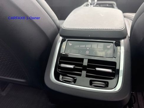 Used 2023 Volvo XC90 B6 Ultimate w/ Protection Package Premier AWD/4WD image 7