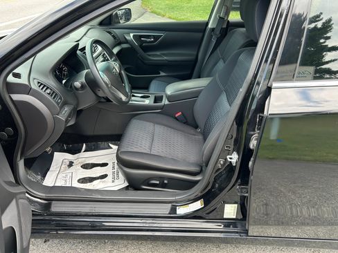 Used 2016 Nissan Altima 2.5 S w/ Power Driver Seat Package FWD image 13