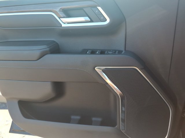 Used 2022 Chevrolet Silverado 1500 RST w/ Z71 Off-Road Package AWD/4WD image 15