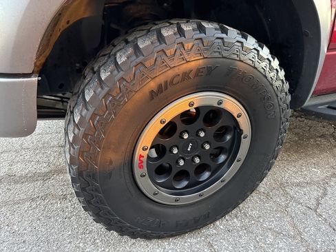 Used 2014 Ford F150 Raptor w/ Equipment Group 801A Luxury image 2