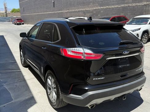 Used 2019 Ford Edge Titanium w/ Cold Weather Package AWD/4WD image 6