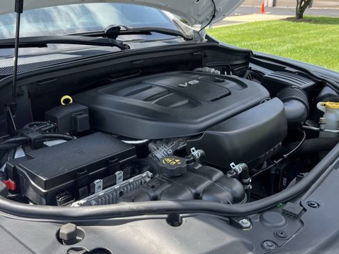 Used 2016 Jeep Grand Cherokee Laredo image 34