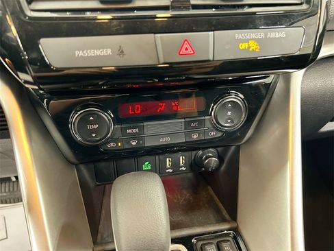 Used 2023 Mitsubishi Eclipse Cross LE image 16