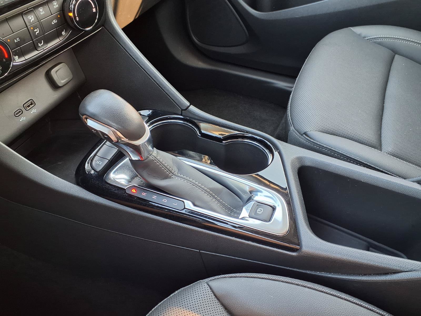 Used 2024 Buick Encore GX Sport Touring w/ Comfort Package FWD image 13
