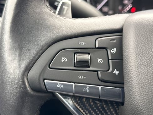 Used 2024 Cadillac XT6 Sport image 29