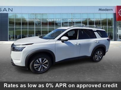 New 2025 Nissan Pathfinder SL