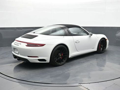 Certified 2018 Porsche 911 Targa 4 GTS AWD/4WD image 19