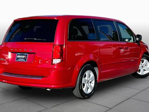 Used 2016 Dodge Grand Caravan SE w/ Quick Order Package 29E SE FWD image 13