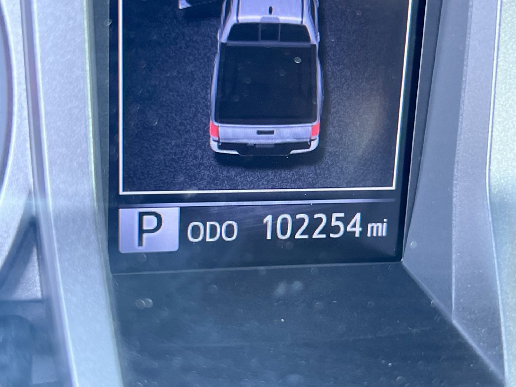 Used 2019 Toyota Tacoma TRD Sport AWD/4WD image 12