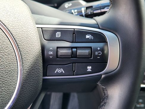 Used 2025 Kia K5 GT-Line AWD/4WD image 24