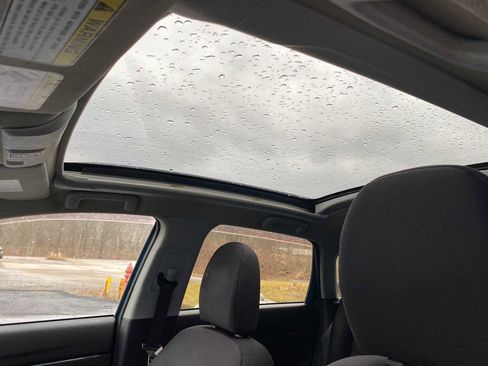 Used 2013 Mitsubishi Outlander Sport SE image 23