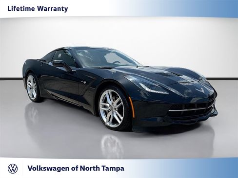 Used 2019 Chevrolet Corvette Stingray Coupe w/ 1LT RWD image 1