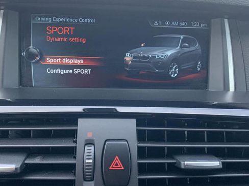 Used 2017 BMW X3 sDrive28i image 16