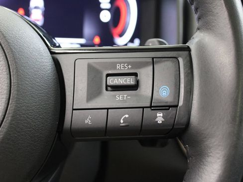 Used 2023 Nissan Rogue Platinum w/ Platinum Premium Package FWD image 29