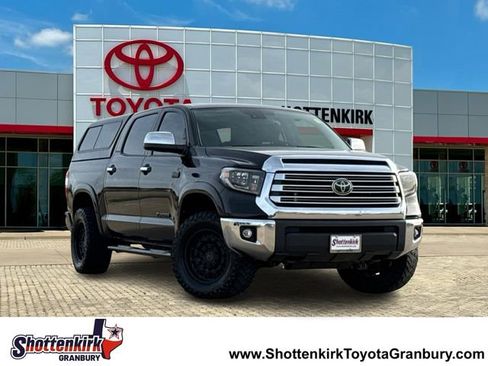 Used 2020 Toyota Tundra Limited w/ Limited Premium Package image 1