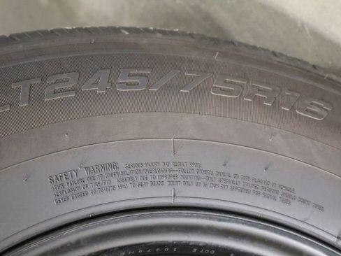 Used 2018 Mercedes-Benz Sprinter 144 Cargo image 29