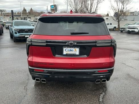Used 2024 Chevrolet Traverse RS w/ LPO, Floor Liner Package image 5