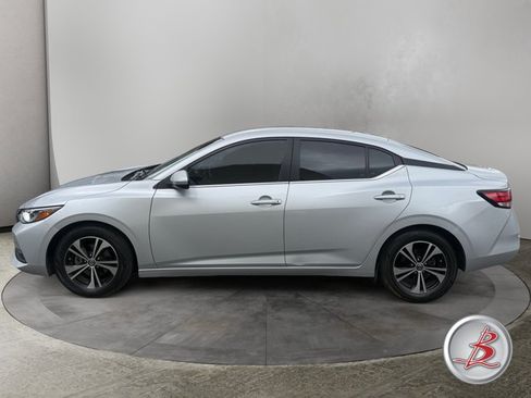 Used 2023 Nissan Sentra SV FWD image 4
