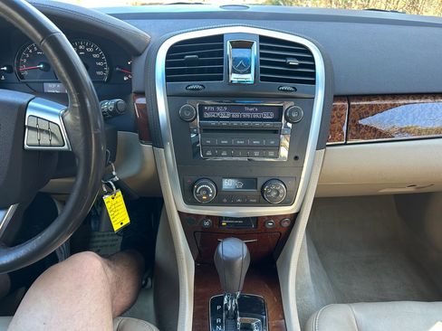 Used 2008 Cadillac SRX AWD w/ Utility Package image 15