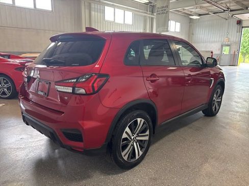 Used 2024 Mitsubishi Outlander Sport SE AWD/4WD image 5