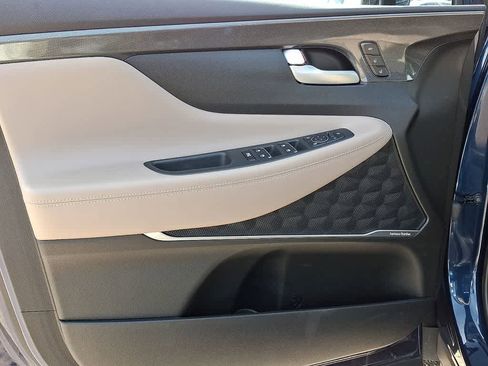 Used 2023 Hyundai Santa Fe Limited image 11