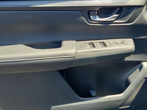 Certified 2025 Honda CR-V EX image 20