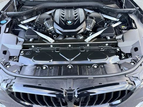 Used 2021 BMW X5 M50i w/ Executive Package AWD/4WD image 41