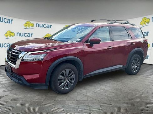 Used 2022 Nissan Pathfinder SV w/ Cargo Package AWD/4WD image 3